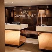 Kew Little Pigs: Piggy Pet & Play and Crowne Plaza Spa Gift Voucher for 1