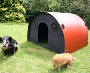 Solway Recycled Plastic Pig Hut